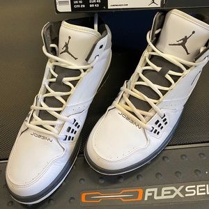 Jordan 1 Flight White/Night-Stadium-Mtt Silver